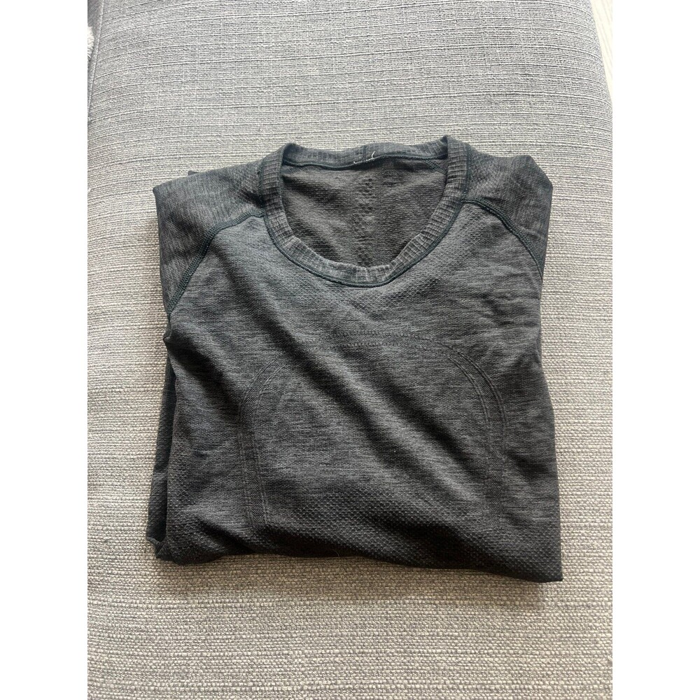 Lululemon Swiftly Tech Long Sleeve Gray